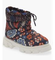 NEW Farm Rio Lug Sole Puffer Bootie Platform Floral Winte Moon Boots Womens 8