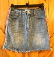 Dance and marvel Fringe blue Jean skirt size small