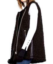 Sherpa + Faux suede oversized moto zipper vest - Medium