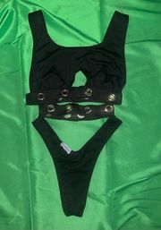 Icon Swim Bikini size Medium