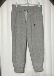 Under Armour below knee gray sweatpants with adjustable drawstrings