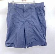 5/$25 Chicos Womens size 2 black shorts