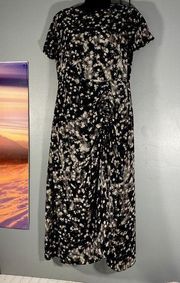 Simply Vera  Vera Wang Dress large floral lining