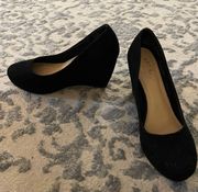 Apt 9 Black Suede Wedges