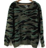 Barefoot Dreams Womens XL CozyChic Seaside Crewneck Pullover Camo Green Soft