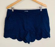 Crown & Ivy Scalloped Hem Textured Shelby Shorts women's size 12 petite