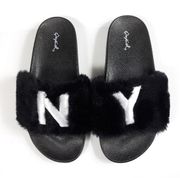 Qupid Shoes Slippers Faux Fur Women's Size 8 Black Slip On Flat Sandals Casual
