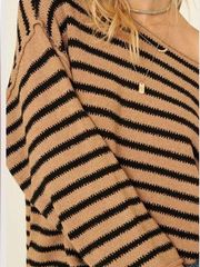 Promesa Sand/Black Striped Oversized Sweater. Size Small/Medium.