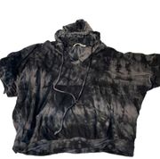 Super oversized comfy tie die shirt with hood and front pocket medium