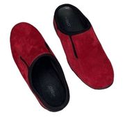 Hush Puppies Women's Red 360 Leather Slip on
Shoes(Size 6W)