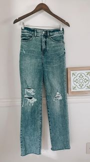 High Rise Distress Jeans 