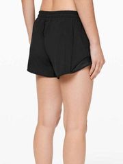 Lululemon  Hotty Hot Short II Long 4"