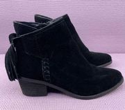 American Eagle Outfitters Tassel Back Suede Ankle Boots Black 6