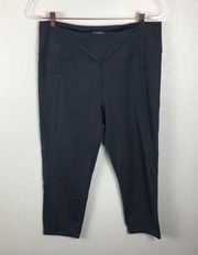 Betsey Johnson gray performance cropped large leggings