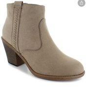 Jessica Cline Baylee Booties Womens 7W Beige Side Zip Block Heel