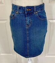 Maxazria blue denim jean skirt, embroidered pocket zip button fly above knee