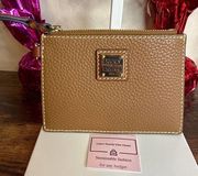 DOONEY & BOURKE Brown Pebbled Grain Top Zip Cardholder