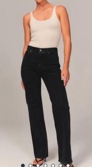 Abercrombie and Fitch 90s Relaxed Jean