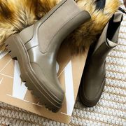 Chelsea Boot