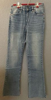 NWT Blank NYC The Hoyt High Rise Mini Flare Jeans Size 29 in a Blue Wash Color