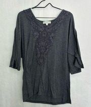 4/$25 weekend Suzanne Betro grey top large