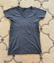 Swiftly Tech V-Neck