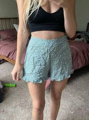 Ditsy floral ruffle hem shorts