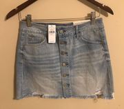 American Eagle NWT  mini skirt size 4