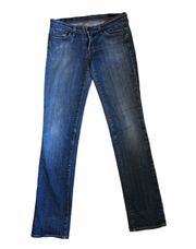 Jeans size 28