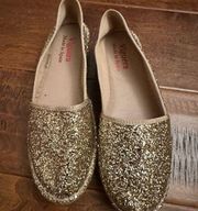 Viguera golden sparkly loafers