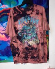 DIY Bleach Dye Trippy Shirt 