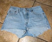 Levi’s 501 Jean Shorts Size 31