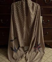 Linen feel lightweight tan blanket shawl wrap w heats, north star details NWOT