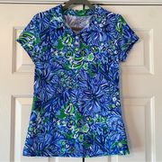 Lilly Pulitzer Frida Scallop Polo, Abaco Blue in Turtle Awe, M