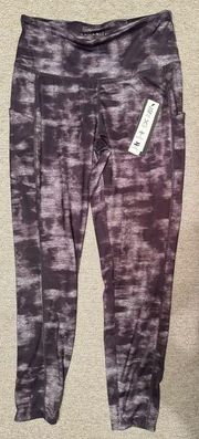 Tahari Sport onyx cloud Leggings small