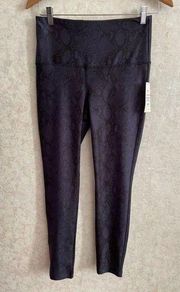 VOGO athletica women's medium athletic leggings NWT