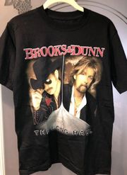 Brooks & Dunn 2006 “The Long Haul” Cotton Concert Tee - LIKE NEW - Size Large