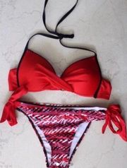 Red push up bikini 👙