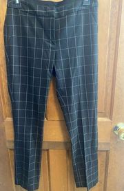 Amanda and Chelsea Straight Leg Pant Size 0