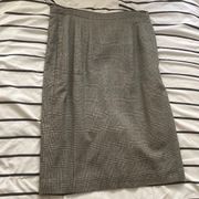 Classy pencil skirt