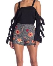 Endless Rose NWT Hadley Floral Embroidered High Rise Tweed Fringe Shorts Med