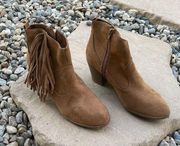 Express Suede Ankle Boots w/tassels. Size 6