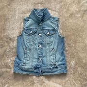 Pilcro and the Letterpress Women’s Denim Sleeveless Jacket