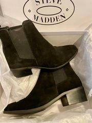 Steve Madden Suede Booties NEW