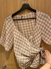 Brown and White Short sleeve wrap top