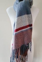 Pretty Persuasions plaid fringed blanket scarf