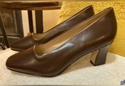 BRAND NEW - Seychelles size 7 1/2 dark brown chunky-heeled leather pump