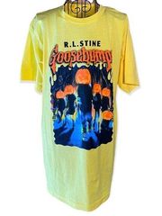 R.L. Stine Goosebumps Pumpkin Head Trick or Treaters T-shirt Yellow Medium NWT