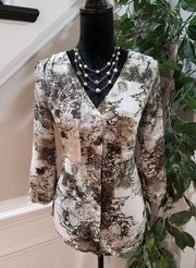 BKE Boutique Women's Cream Brown Leopard Print Polyester Button Down Shirt Small