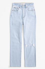 Abercrombie and Fitch Ultra High Rise 90s Straight Jean Light Wash Destroy Knee